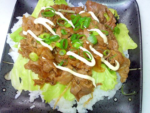 男子の胃袋わしづかみ！レタスでシャキシャキ焼肉丼